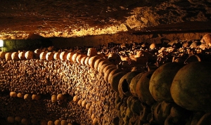 Le catacombe di Parigi.