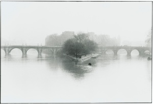 Henri Cartier Bresson, Pont Neuf et square du Vert-Galant, 1951
